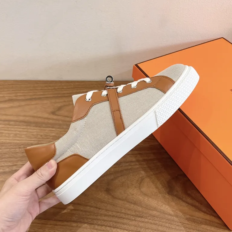 Hermes Shoe 